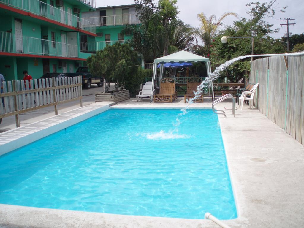 Hotel De Mexico Matamoros  Exterior photo