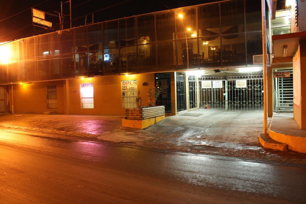 Hotel De Mexico Matamoros  Exterior photo
